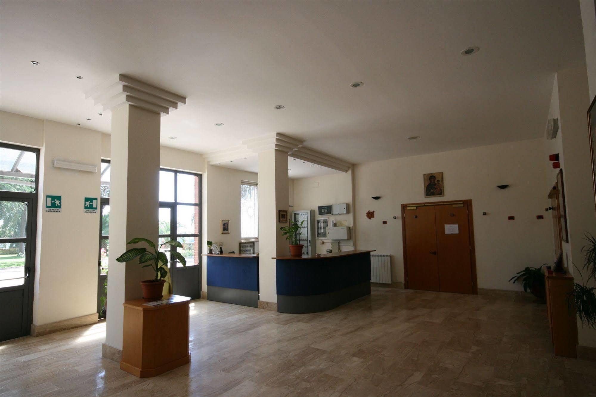 Parco Santa Rita Hotel Sacrofano Bagian luar foto